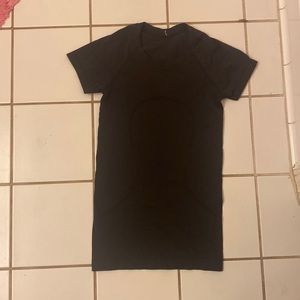 Black short sleeve swiftly size 2